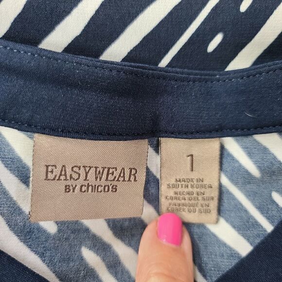 Chicos Easywear Top Asymmetrical 3/4 Sleeve - Picture 2 of 8